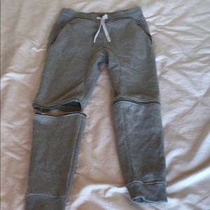 Sweat pants that can turn into shorts